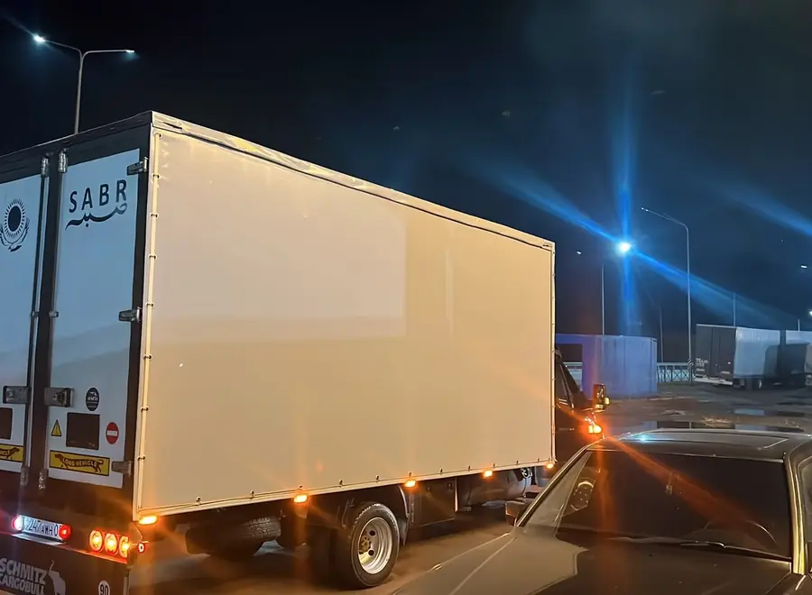 Светлый тент на кузове Schmitz Cargobull, сдача работы